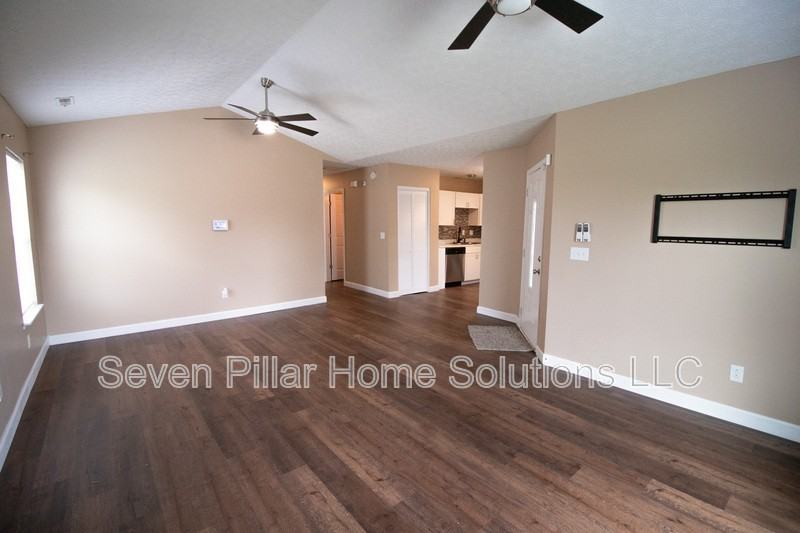1213 Saint Clair Ave - Photo 2 of 19