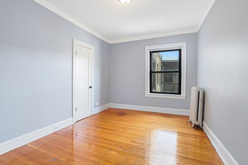 7955 South Paulina Street - Photo 7 of 8