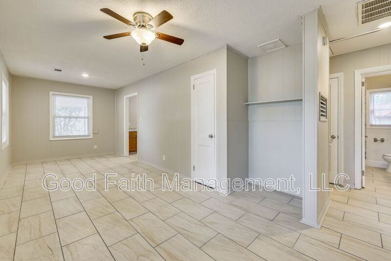 1813 Alder Dr - Photo 6 of 38