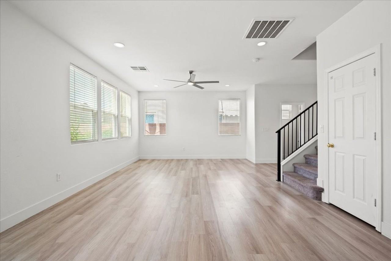 2309 Cockatoo Dr - Photo 6 of 22
