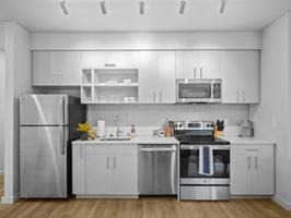 featured image of 1520 S Rustle St