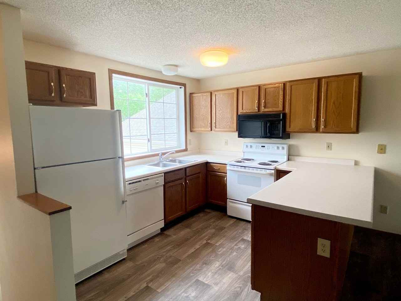 4852 10th Ave S - Photo 2 of 8