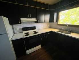 1607 Sanderson Ave - Photo 1 of 1