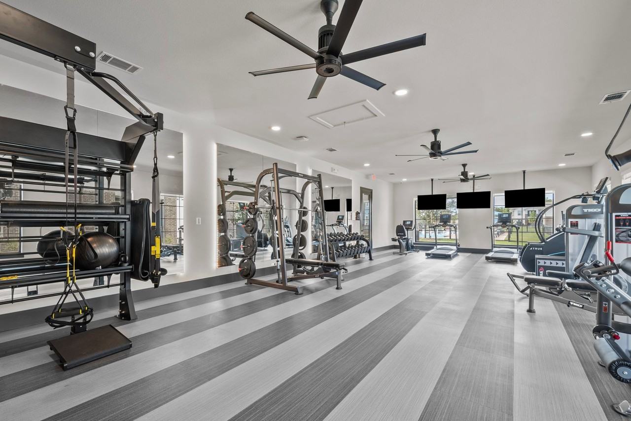 Windsor Apartments - Photo 4 of 50