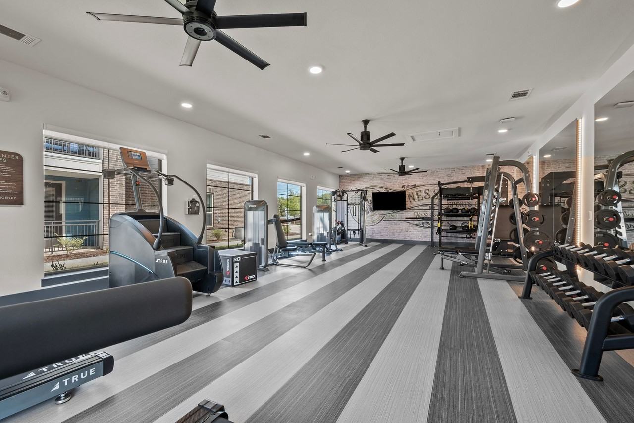 Windsor Apartments - Photo 5 of 50