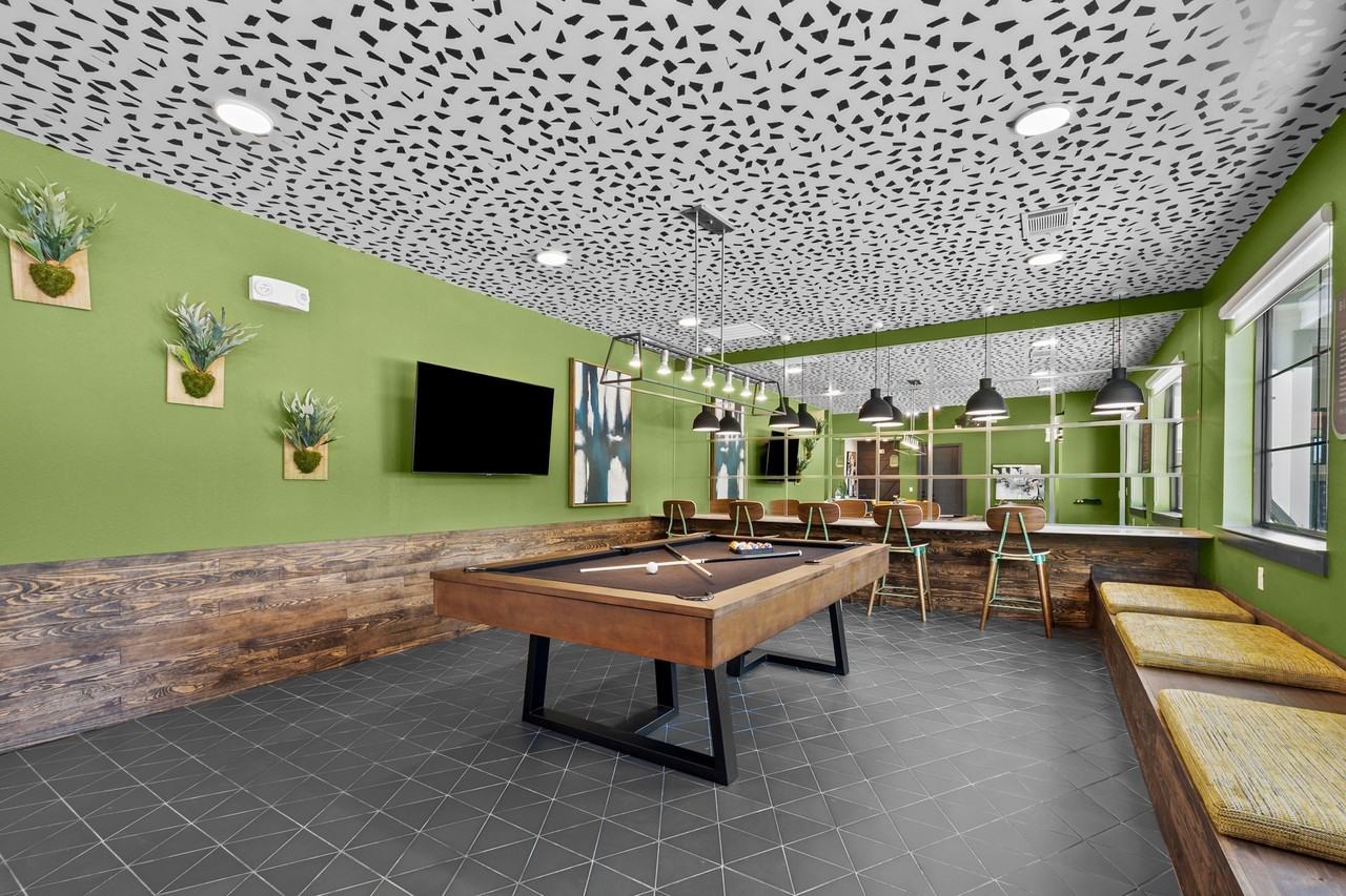 Windsor Apartments - Photo 6 of 50