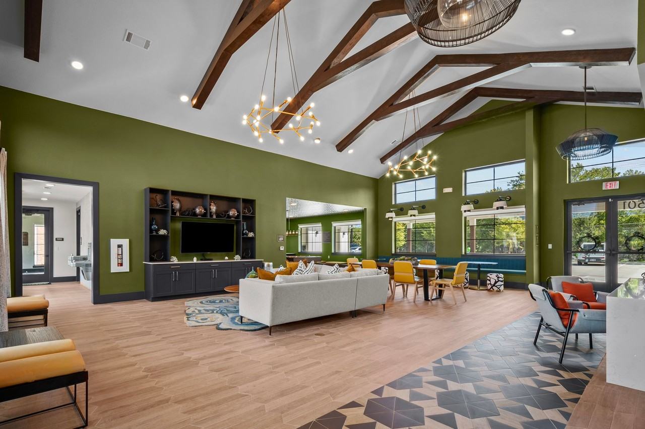 Windsor Apartments - Photo 7 of 50