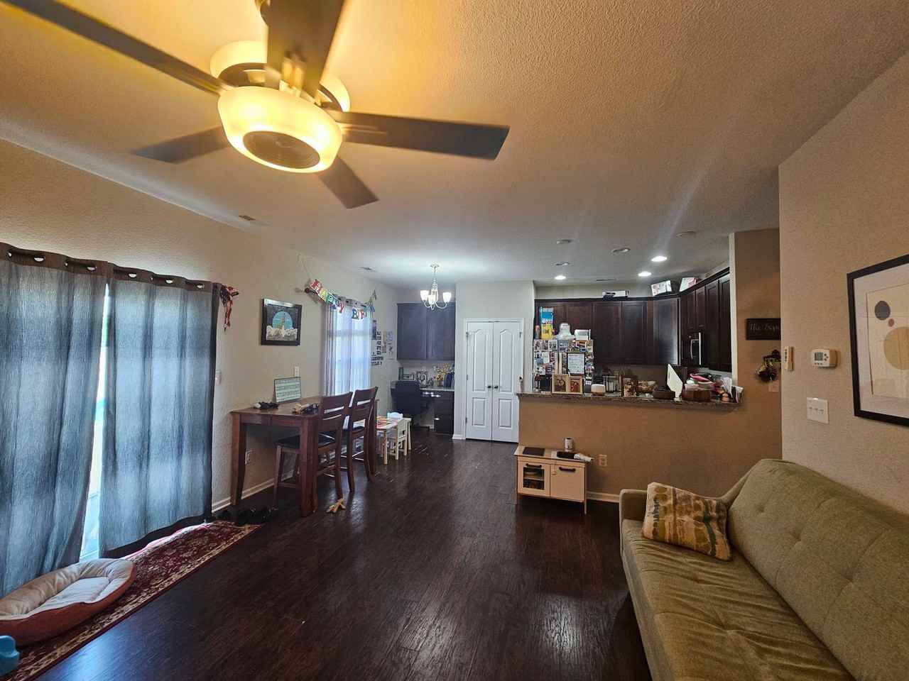6017 Newington Pl - Photo 5 of 15