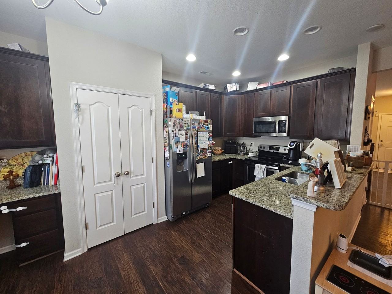 6017 Newington Pl - Photo 6 of 15