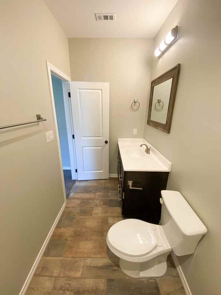 1812 Johnson Dr - Photo 7 of 14