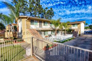 featured image of 1922 Wallace Ave