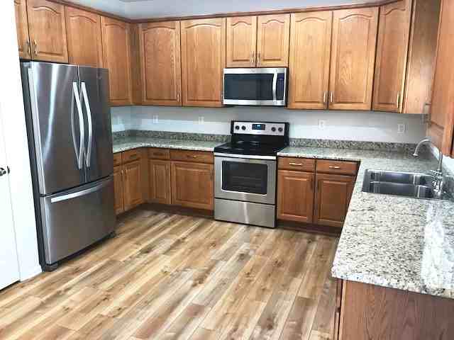 3657 Castle Peak Ave - Photo 2 of 27