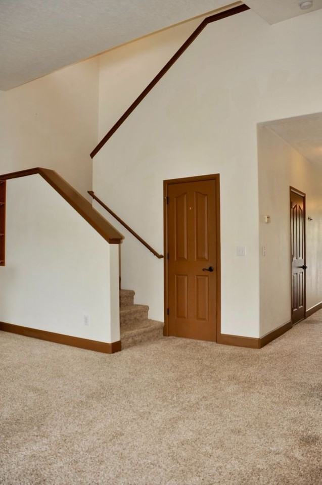 940 W Willow Lake Loop - Photo 4 of 22
