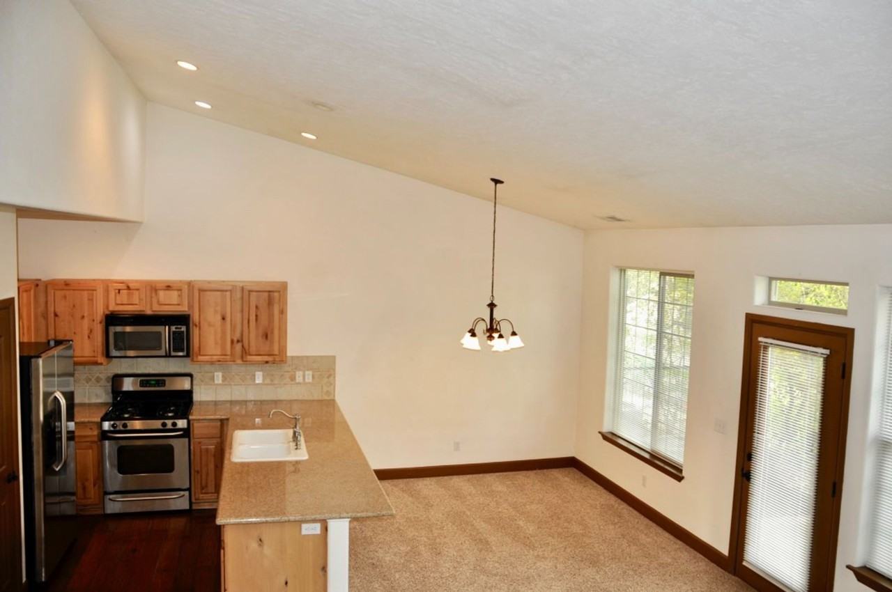 940 W Willow Lake Loop - Photo 6 of 22