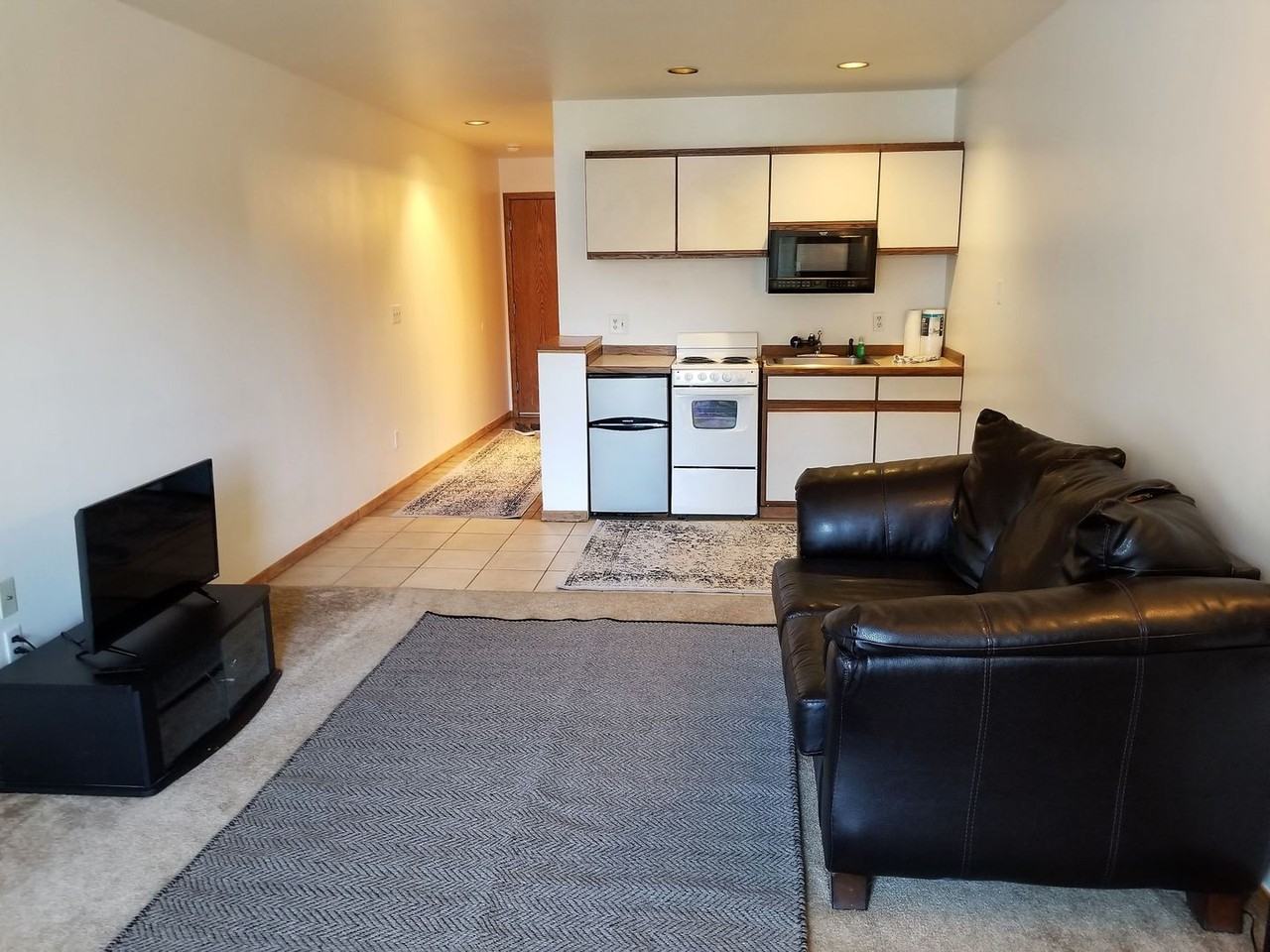 207 Cedar Lodge 207 - Photo 4 of 17