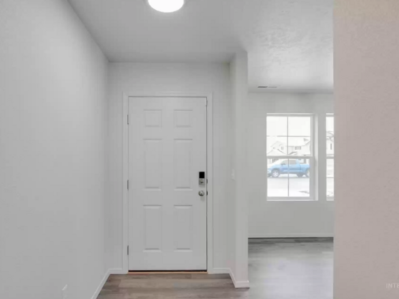 2523 E Moon Eye Dr - Photo 3 of 24