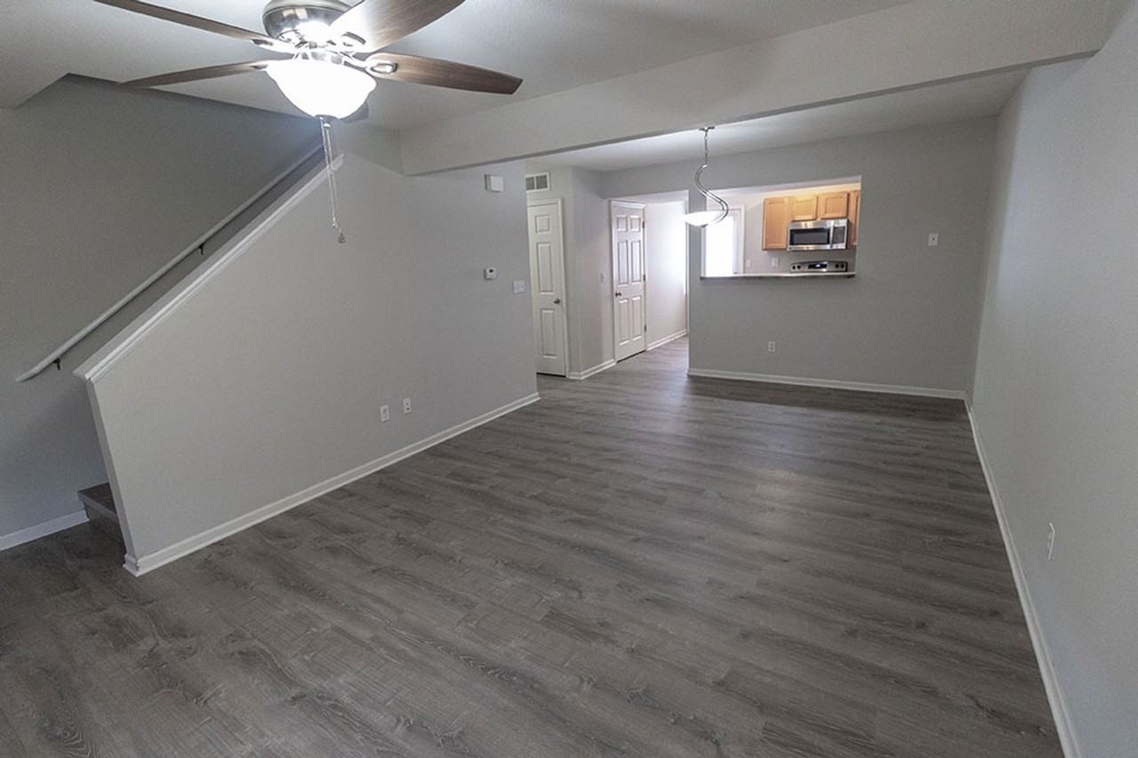 3916 Snowy Owl Dr - Photo 3 of 35