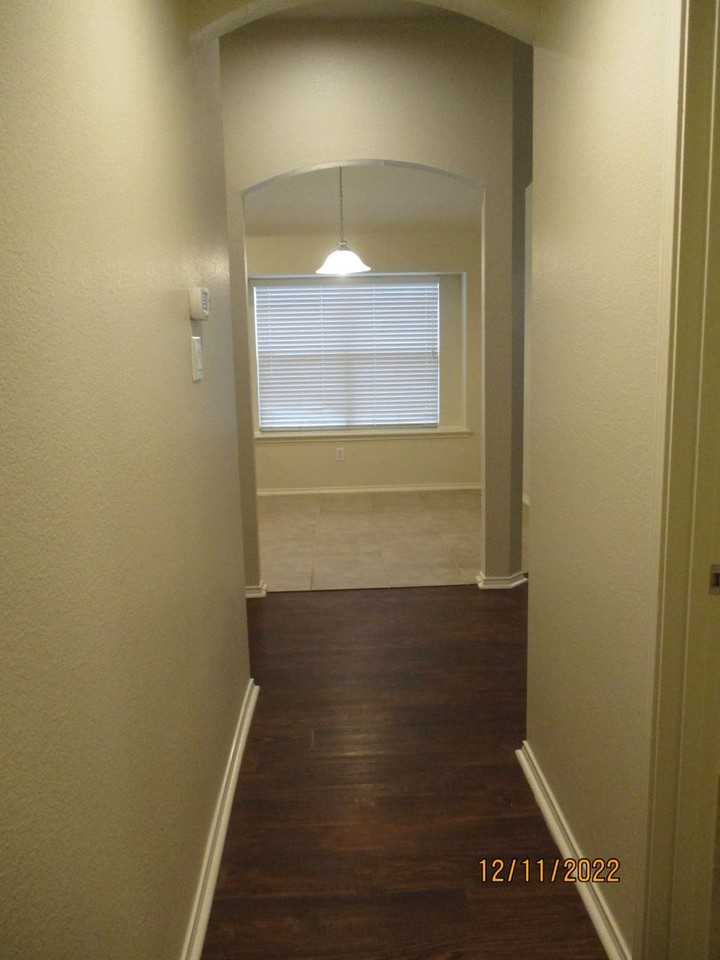 5144 Waterview Ct - Photo 3 of 50