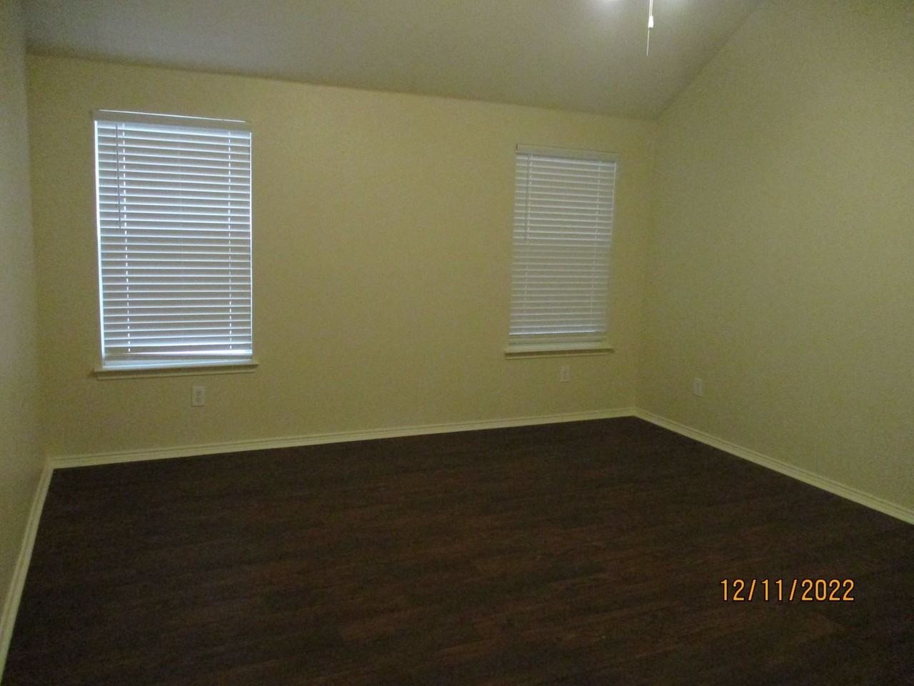 5144 Waterview Ct - Photo 7 of 50