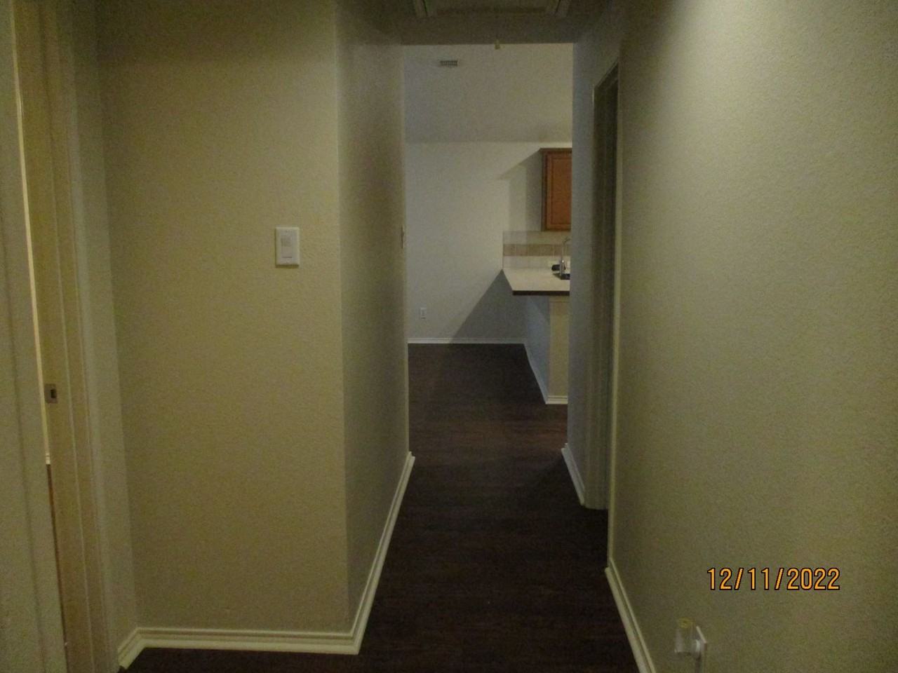 5144 Waterview Ct - Photo 4 of 50