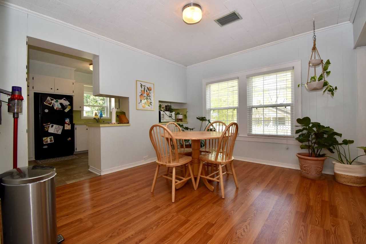 708 Tech Dr - Photo 6 of 40