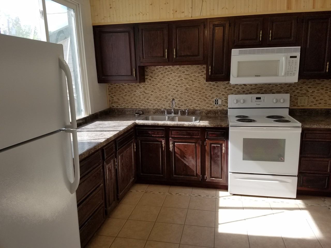 1471 90th Ave W - Photo 3 of 11