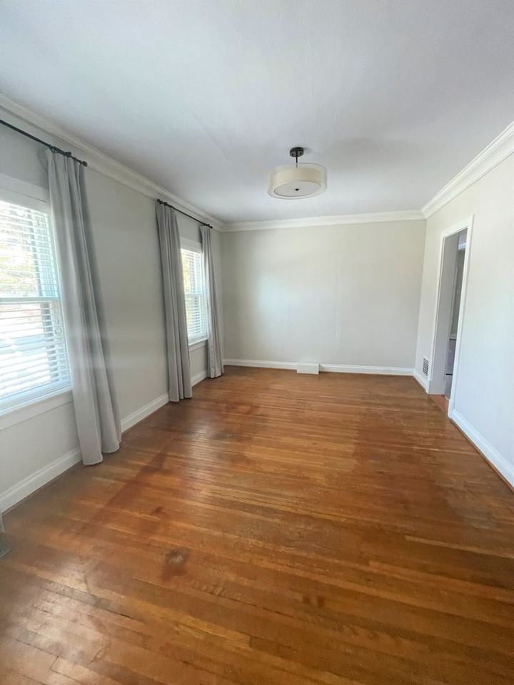 621 Atalanta Ave - Photo 5 of 16