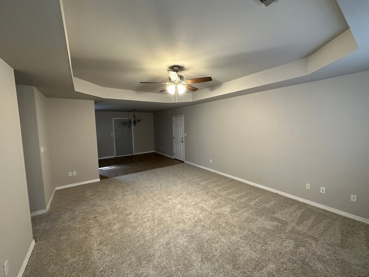 52 Sunflower Dr - Photo 2 of 7