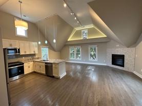 Port Washington Loft Duplex - Photo 1 of 1