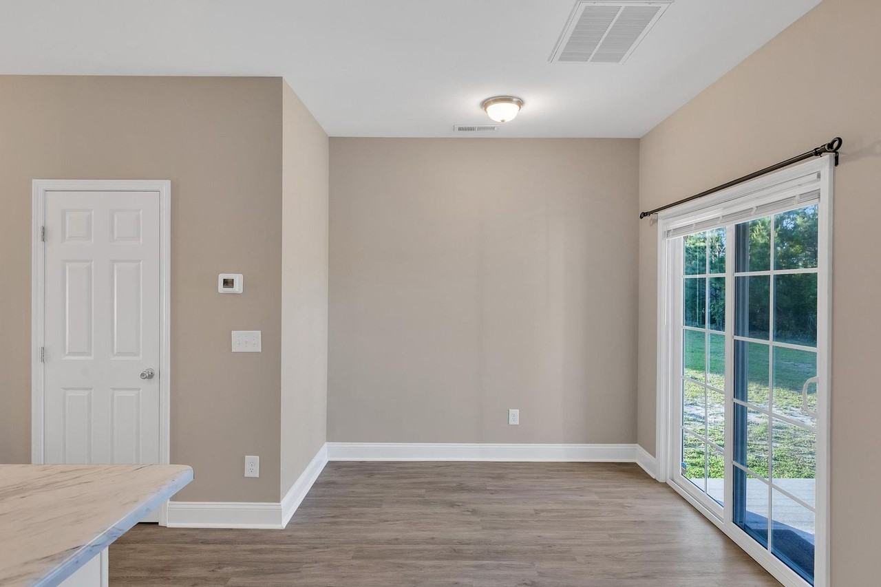309 S Stingray Ln - Photo 6 of 22