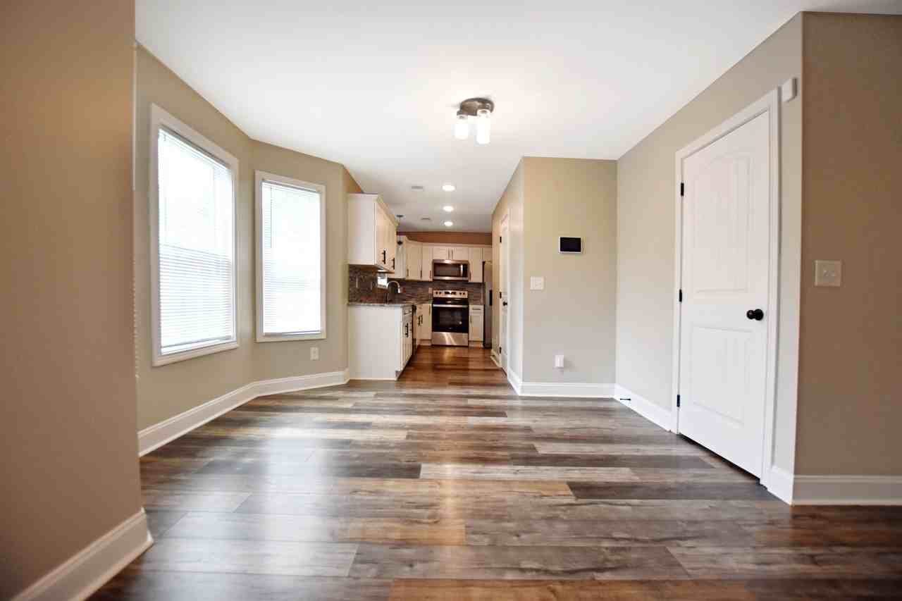 493 Woodtrace Dr - Photo 6 of 17