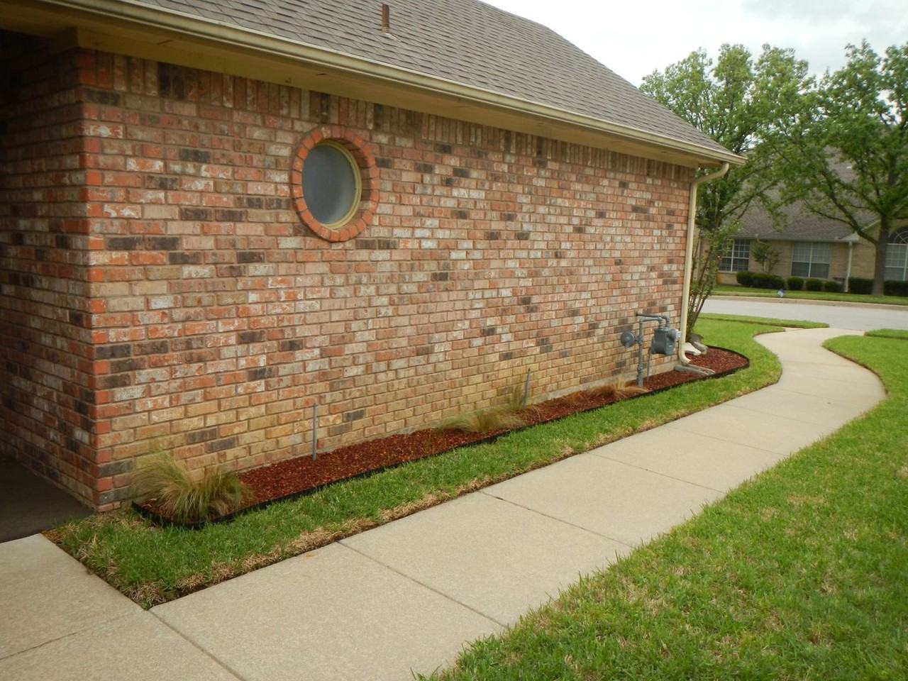 1801 Evergreen Ct - Photo 3 of 24