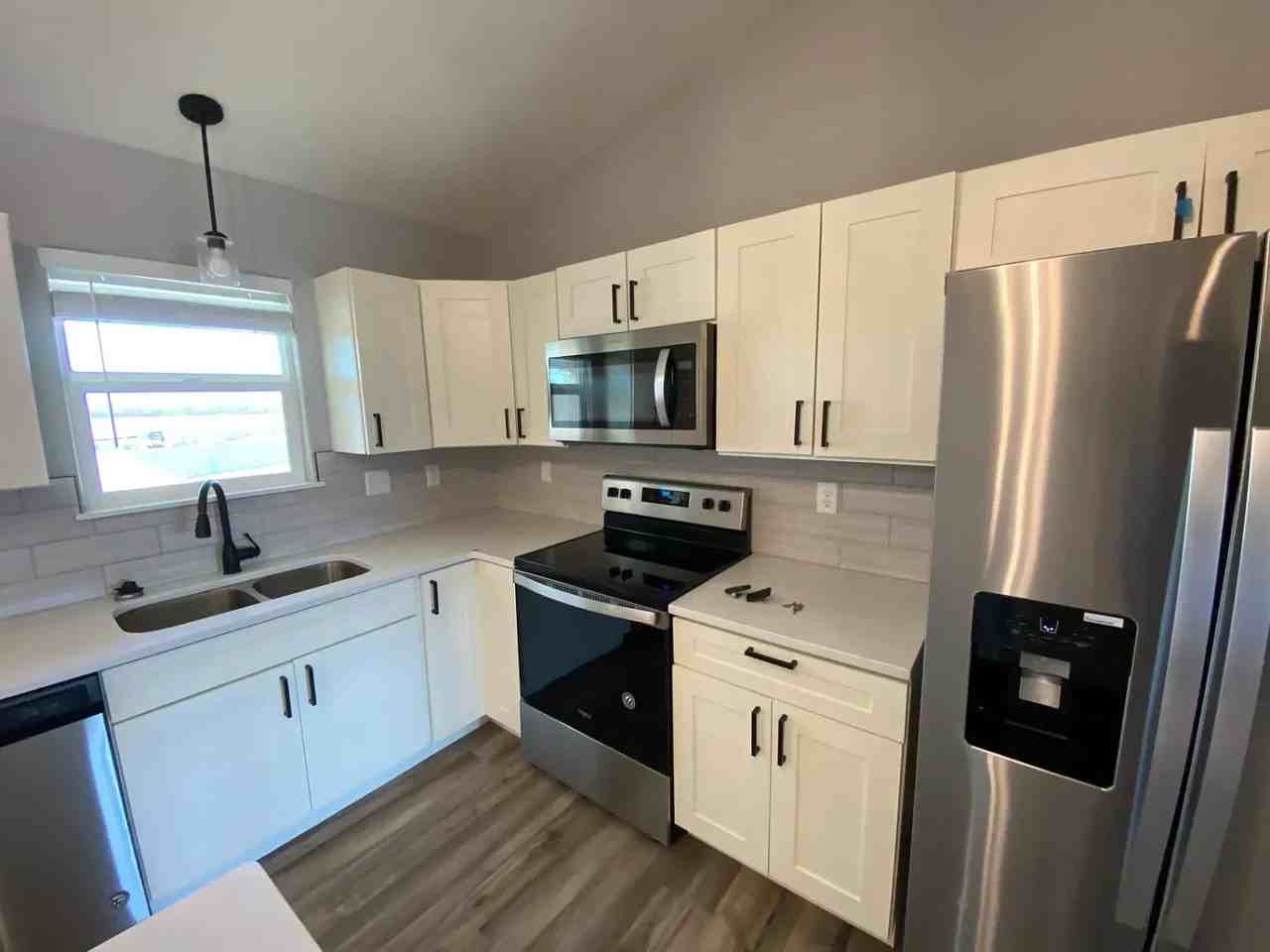 10511 E Conifer St - Photo 3 of 19