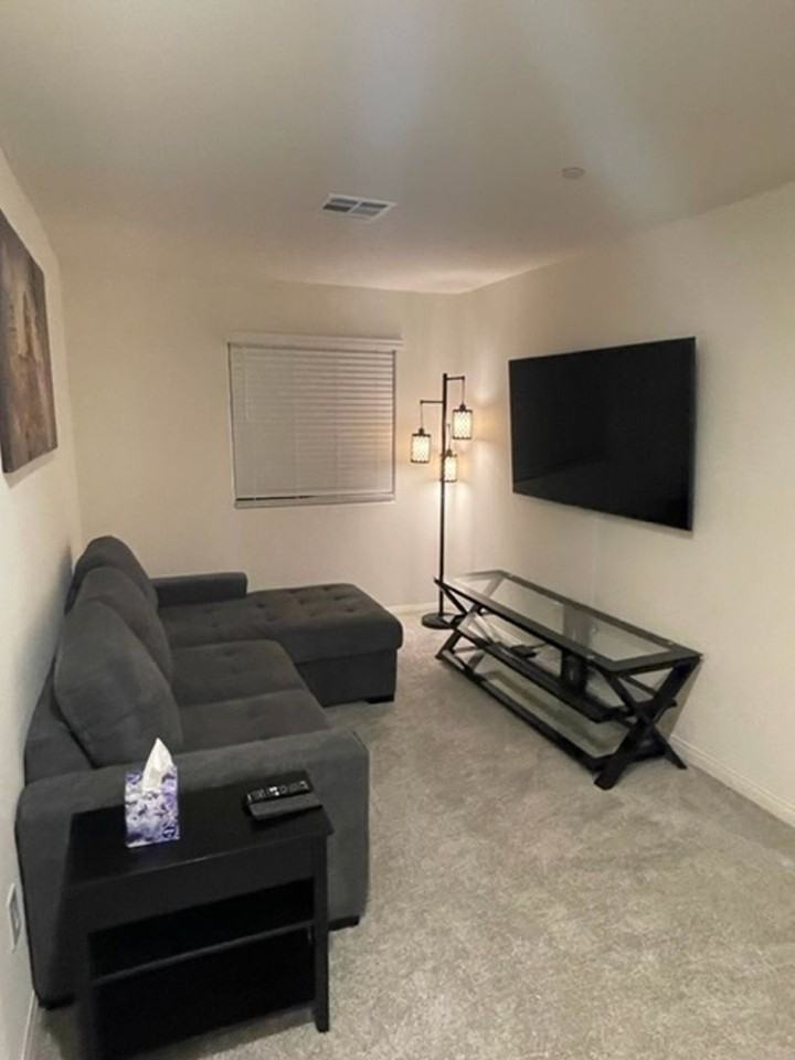 7005 Magenta Moon St - Photo 3 of 12