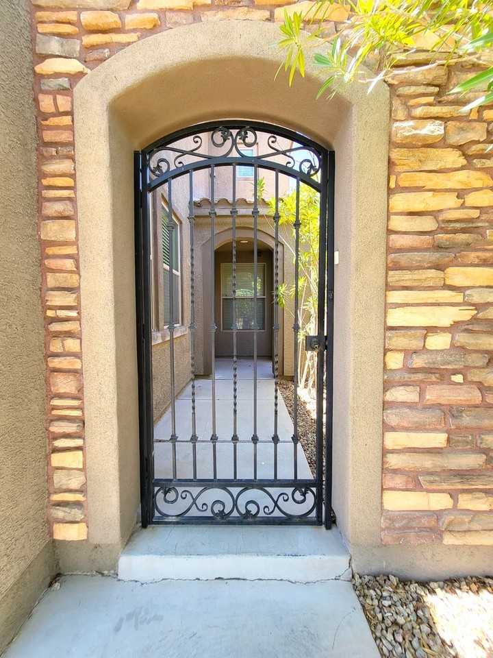 1053 Via Canale Dr - Photo 2 of 50