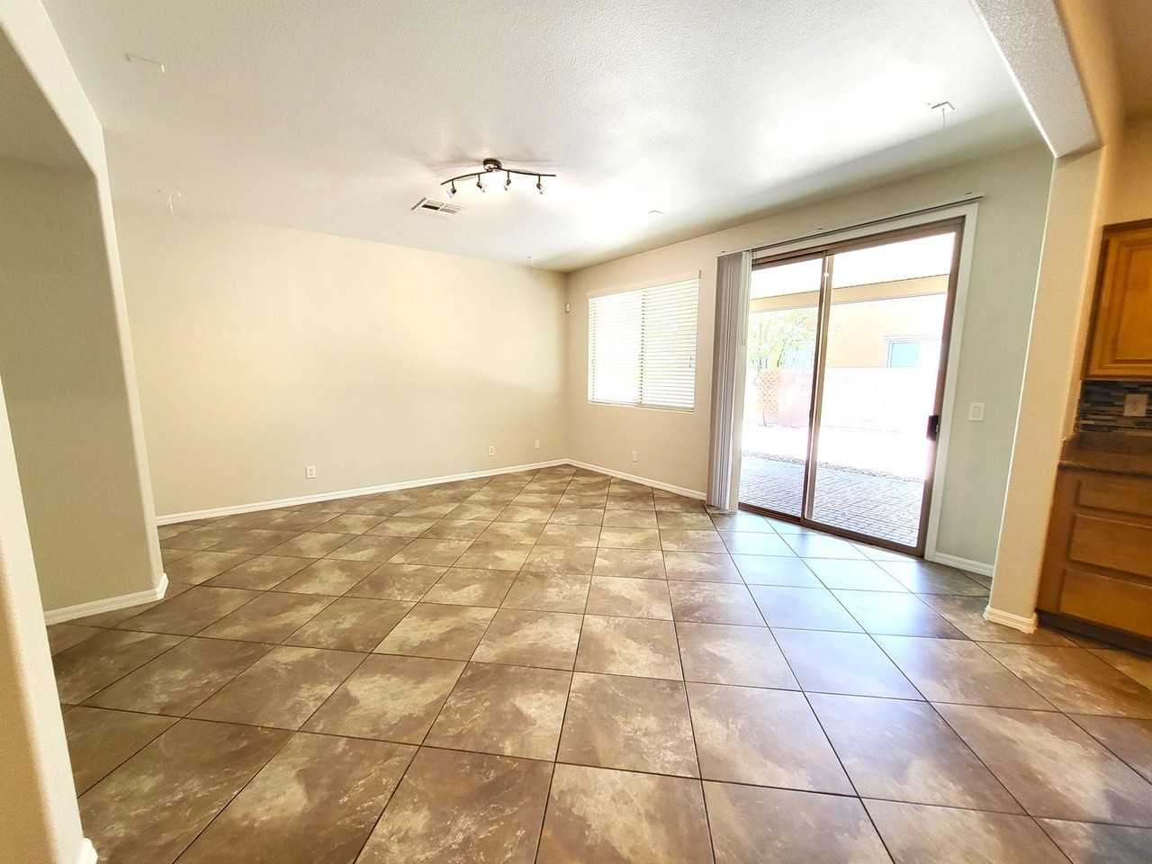 1053 Via Canale Dr - Photo 5 of 50