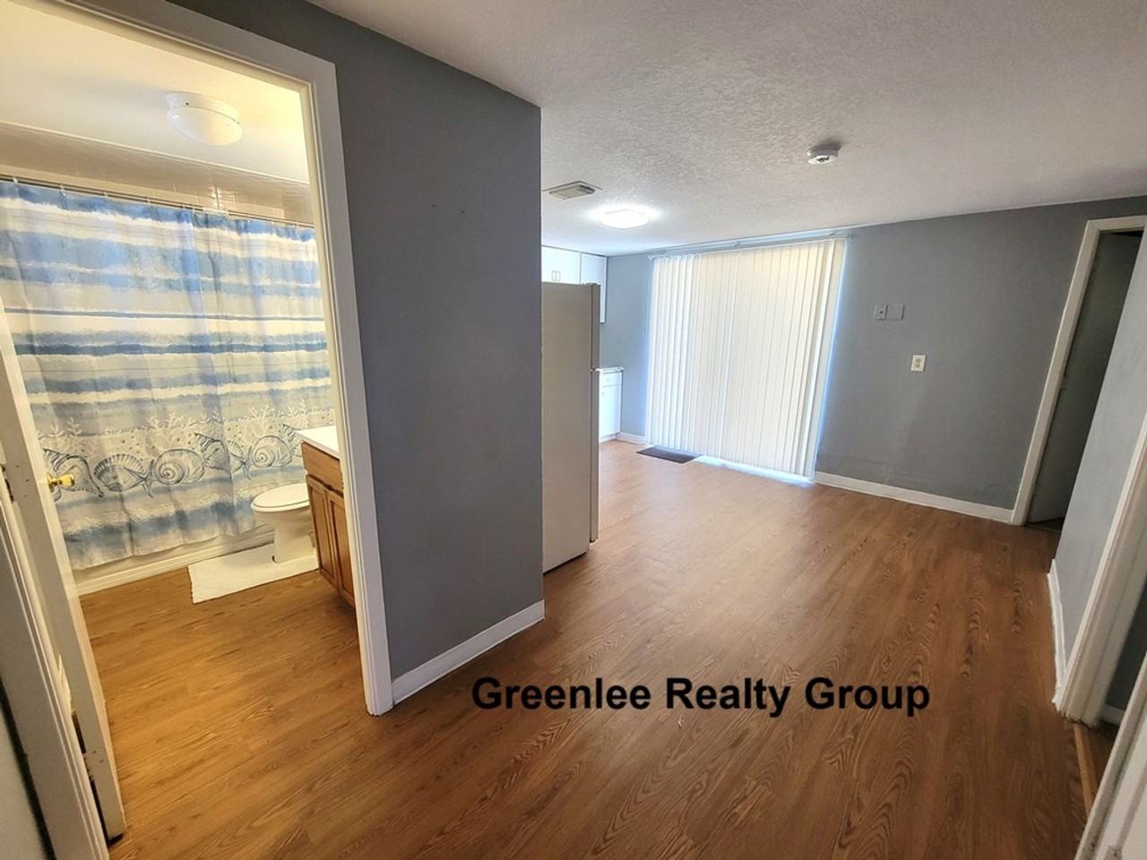 7427 Sea Grape Ave - Photo 6 of 17