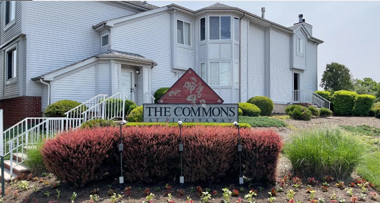 1905 1905 Amanda Ct  - 1905 Amanda Ct - #1 - Photo 2 of 18