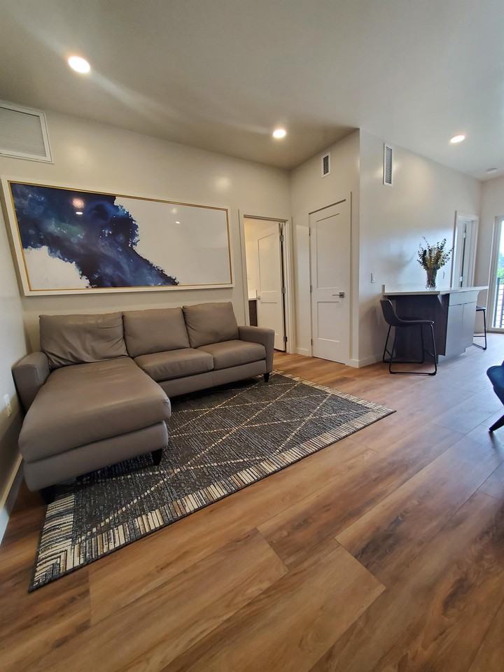 207 Higuera Street - Photo 4 of 6
