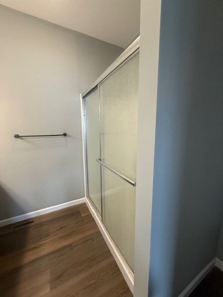 701 Stephanie Ct - Photo 5 of 20