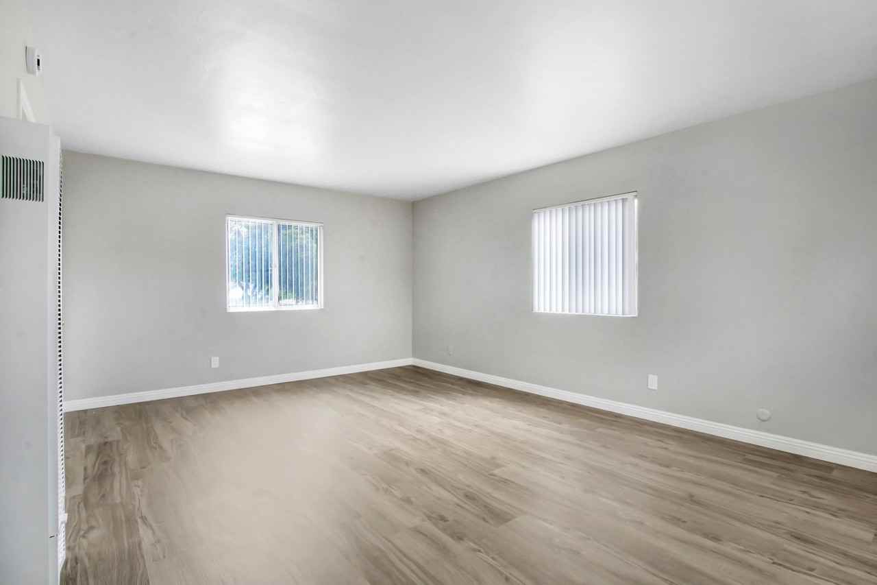Potomac Apartments - Photo 6 of 21