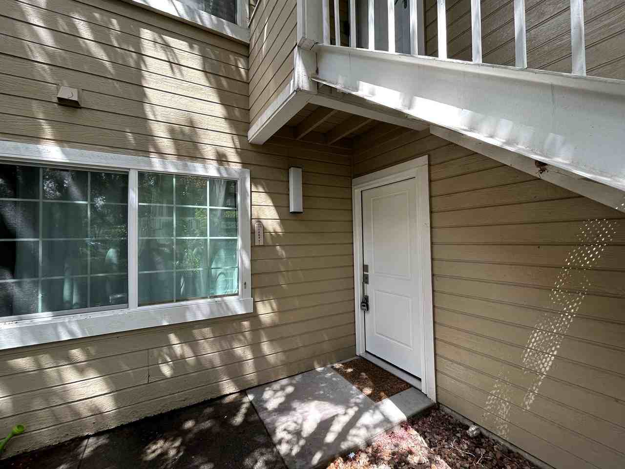 1484 E Foxboro Dr #1 - Photo 2 of 19