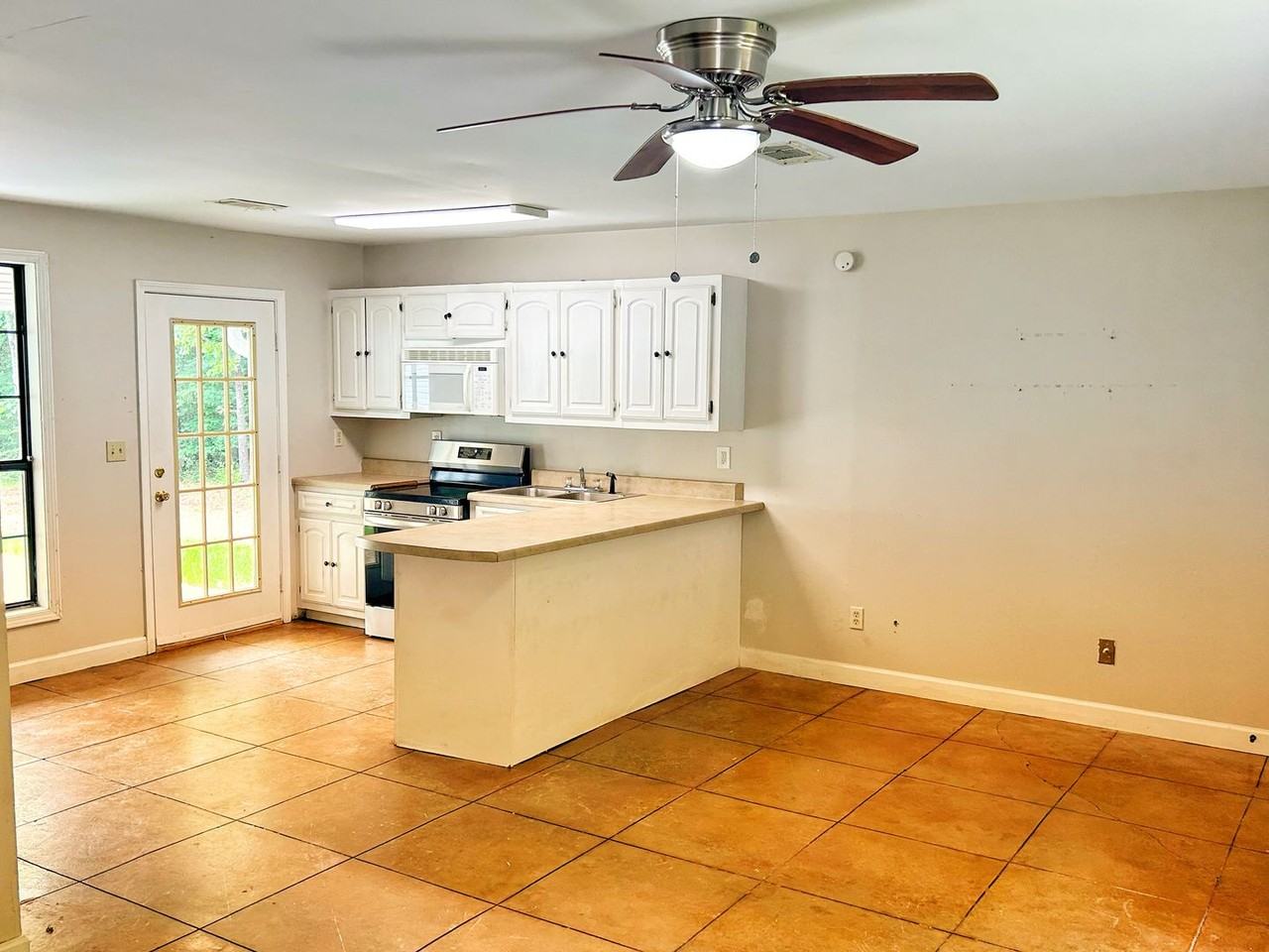 302 16A CR 302 - Photo 2 of 10