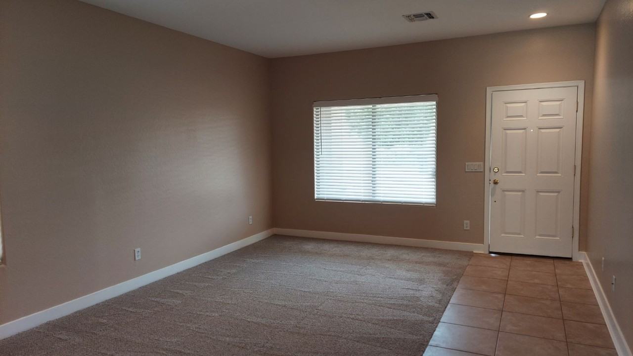 12838 W Indianola Ave - Photo 3 of 29