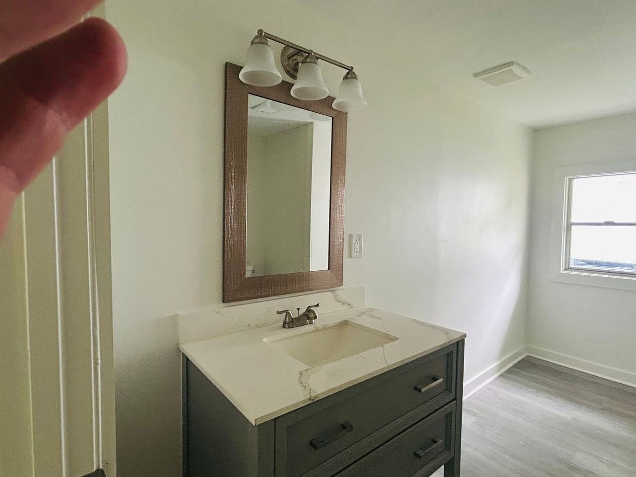 312 North St - Photo 7 of 13