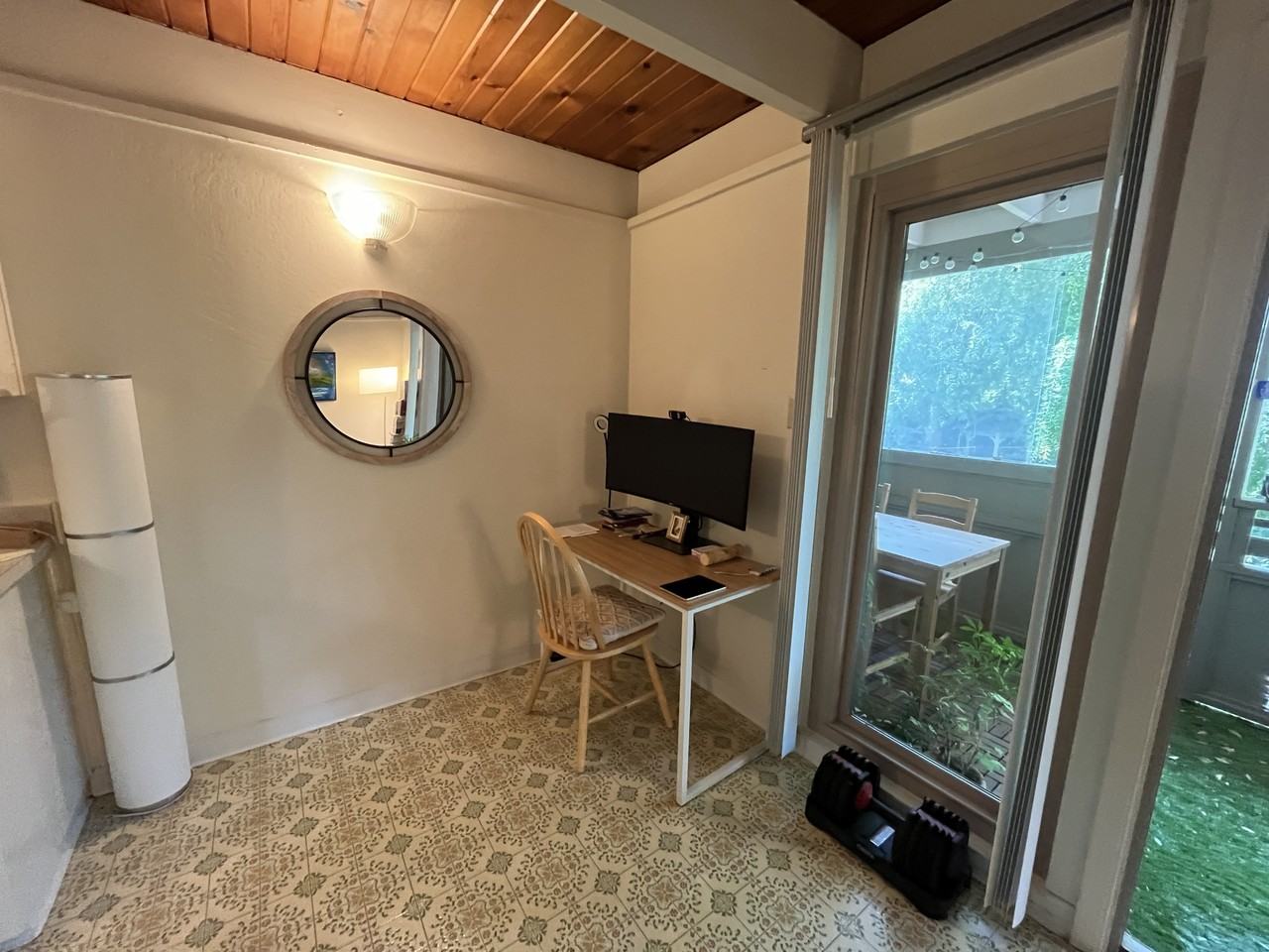 240 Monroe Dr #514 - Photo 4 of 26