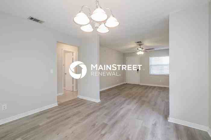 106 16th St - Photo 3 of 16