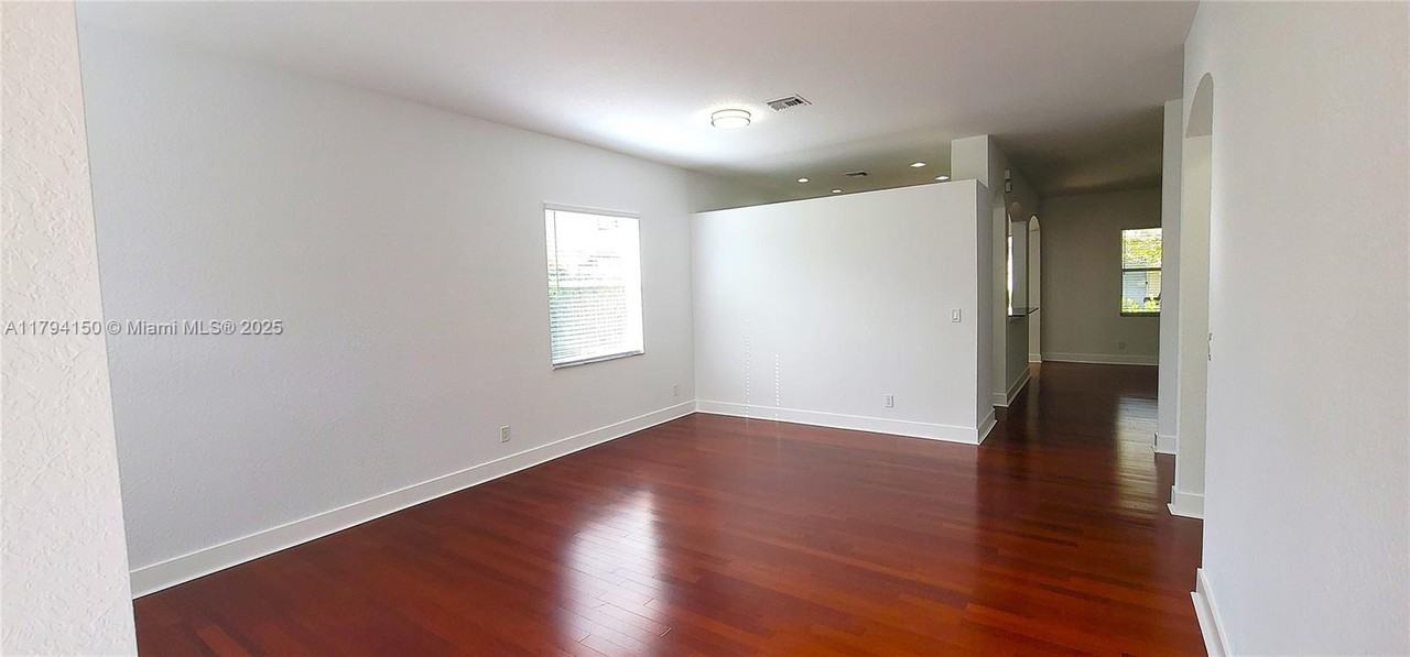 4451 Laurel Pl #NA - Photo 3 of 35