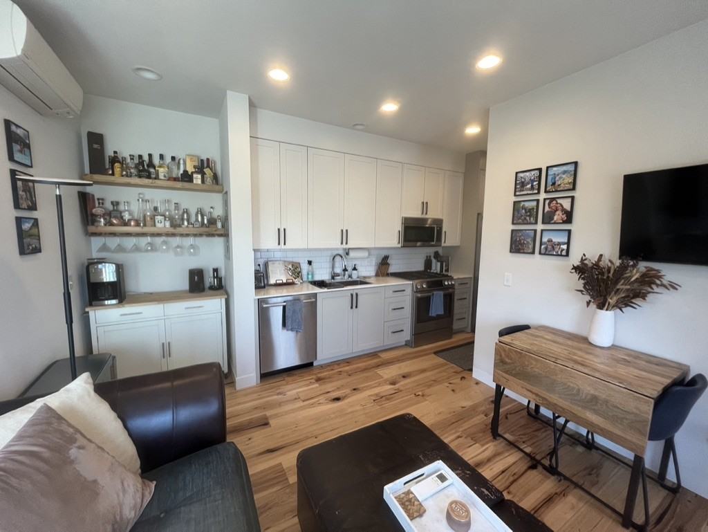 2023A S Washington St #A - Photo 6 of 31