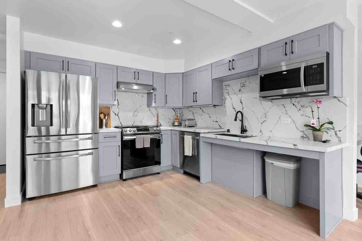 825 Island Ct #825 - Photo 3 of 24